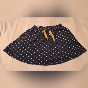 Mini Boden girls size 4-5 years blue with white dot skirt, has pockets, VGUC